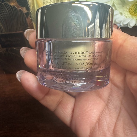 Estée Lauder 3-Pc Re-Nutriv Ultimate Diamond Gift Set NIB - Picture 3 of 12